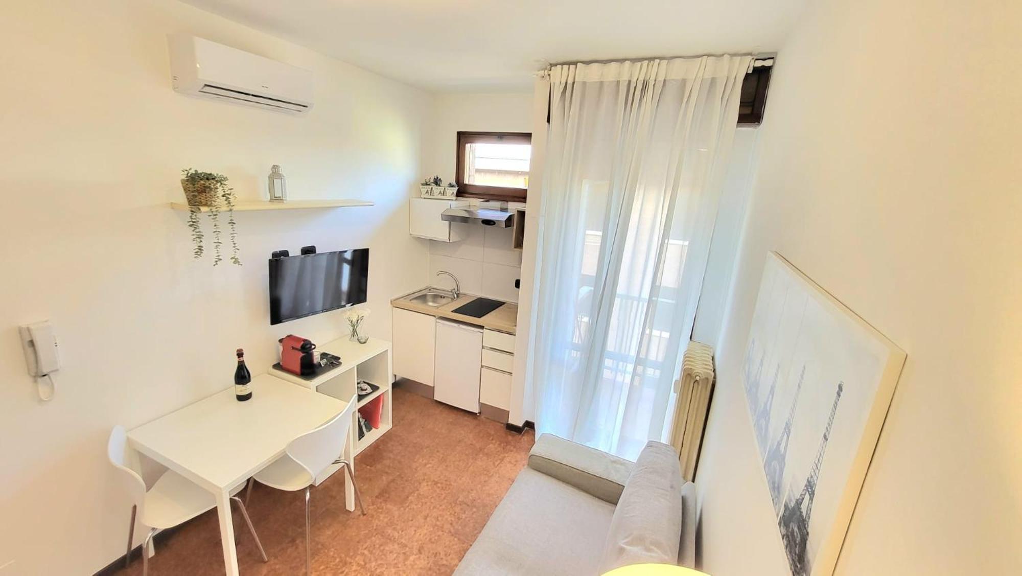 Appartamento Di Fronte All'Ospedale Modena Ngoại thất bức ảnh